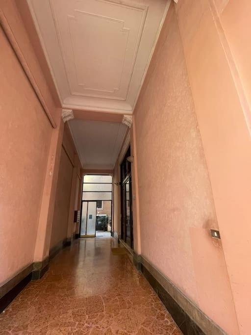 Nel Quartiere Bayres Suite Completamente Rinnovata Milánó Kültér fotó