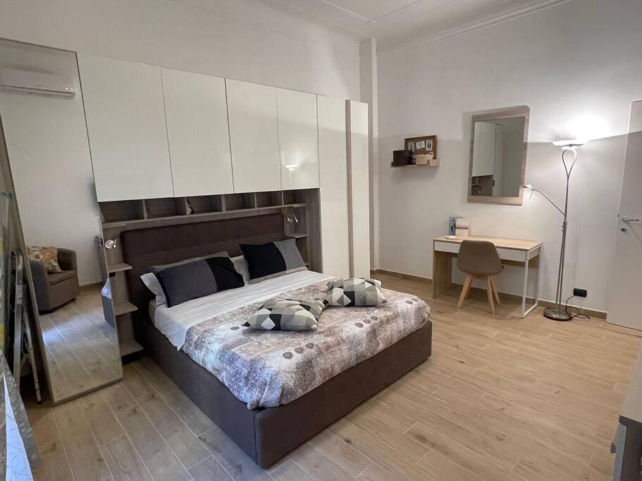 Nel Quartiere Bayres Suite Completamente Rinnovata Milánó Kültér fotó