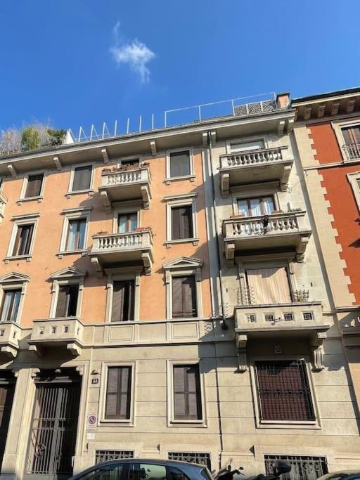 Nel Quartiere Bayres Suite Completamente Rinnovata Milánó Kültér fotó